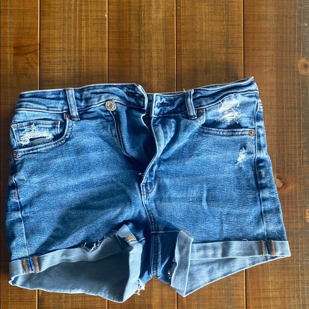 American Eagle Outfitters Distressed Blue Jean Shorts